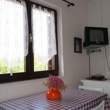 Apartments Miho Nin