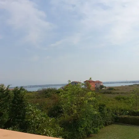 Appartement Apartments Miho Nin