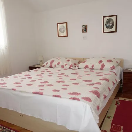 Apartments Miho Appartement